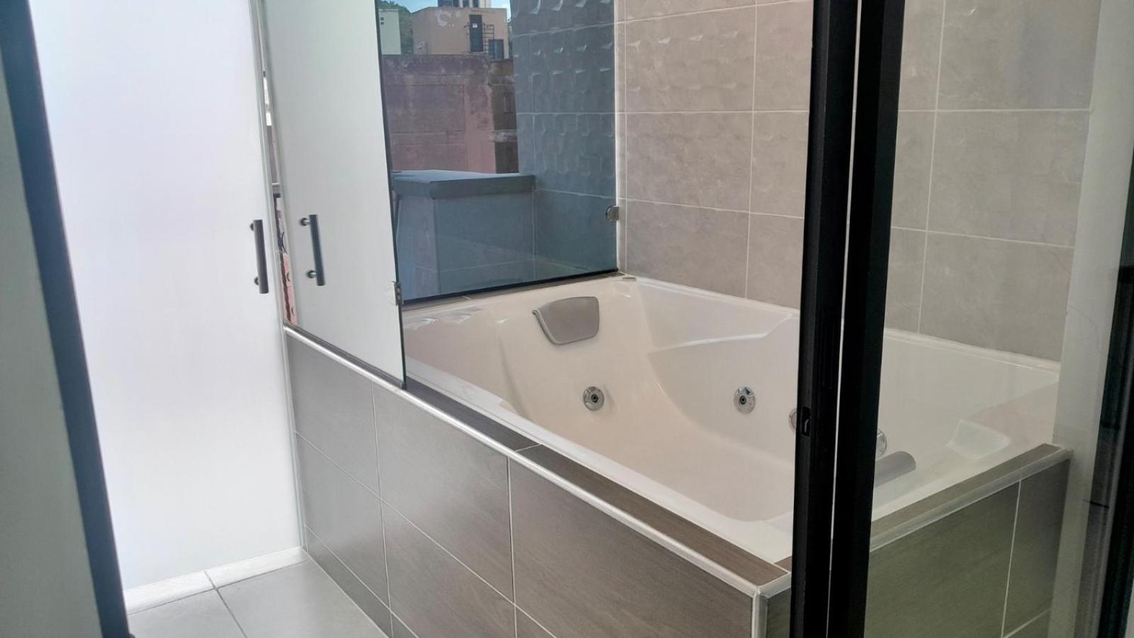 On Apartasuites Cali Exteriör bild