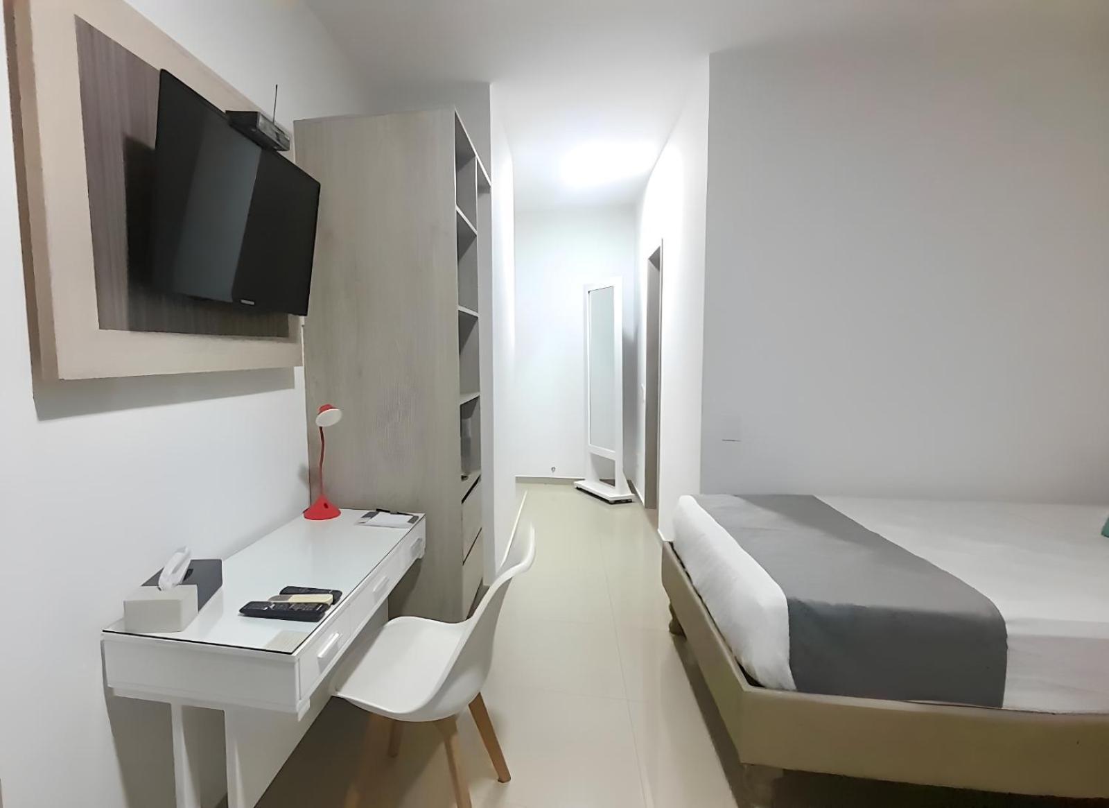 On Apartasuites Cali Exteriör bild